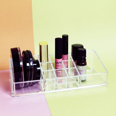 Design Cosmetic Organizer with 11 Compartments