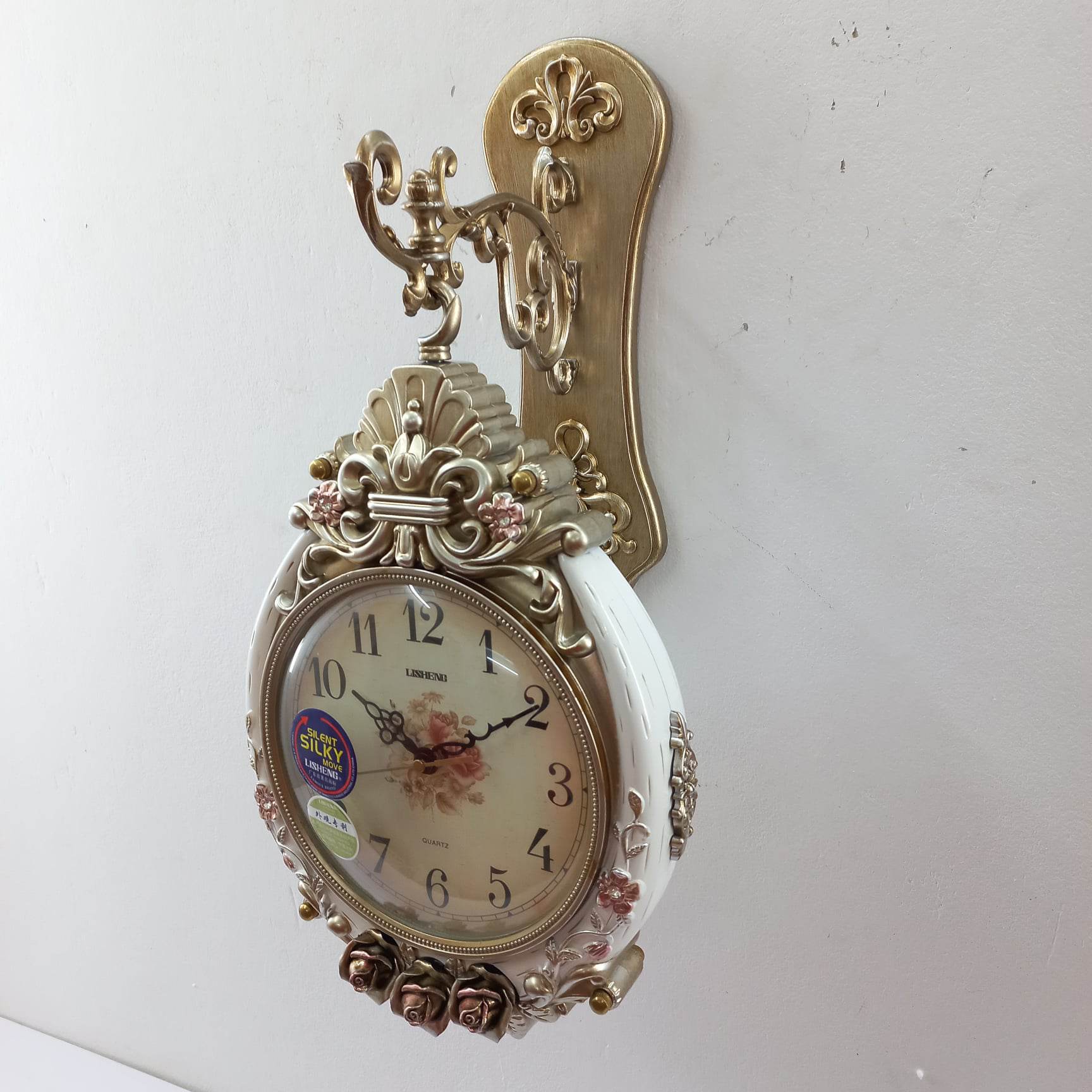 Quartz clock best sale