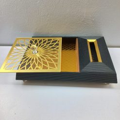 Alternative view of Food Container with tissue storage box squares size with lids.