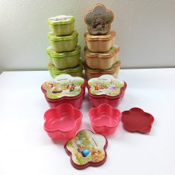 Food-Grade Material: Made from premium PVC material that is certified food-safe tiffin box