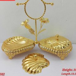 Alternative view of Title: Three-Tiered Golden Clamshell Serving Set