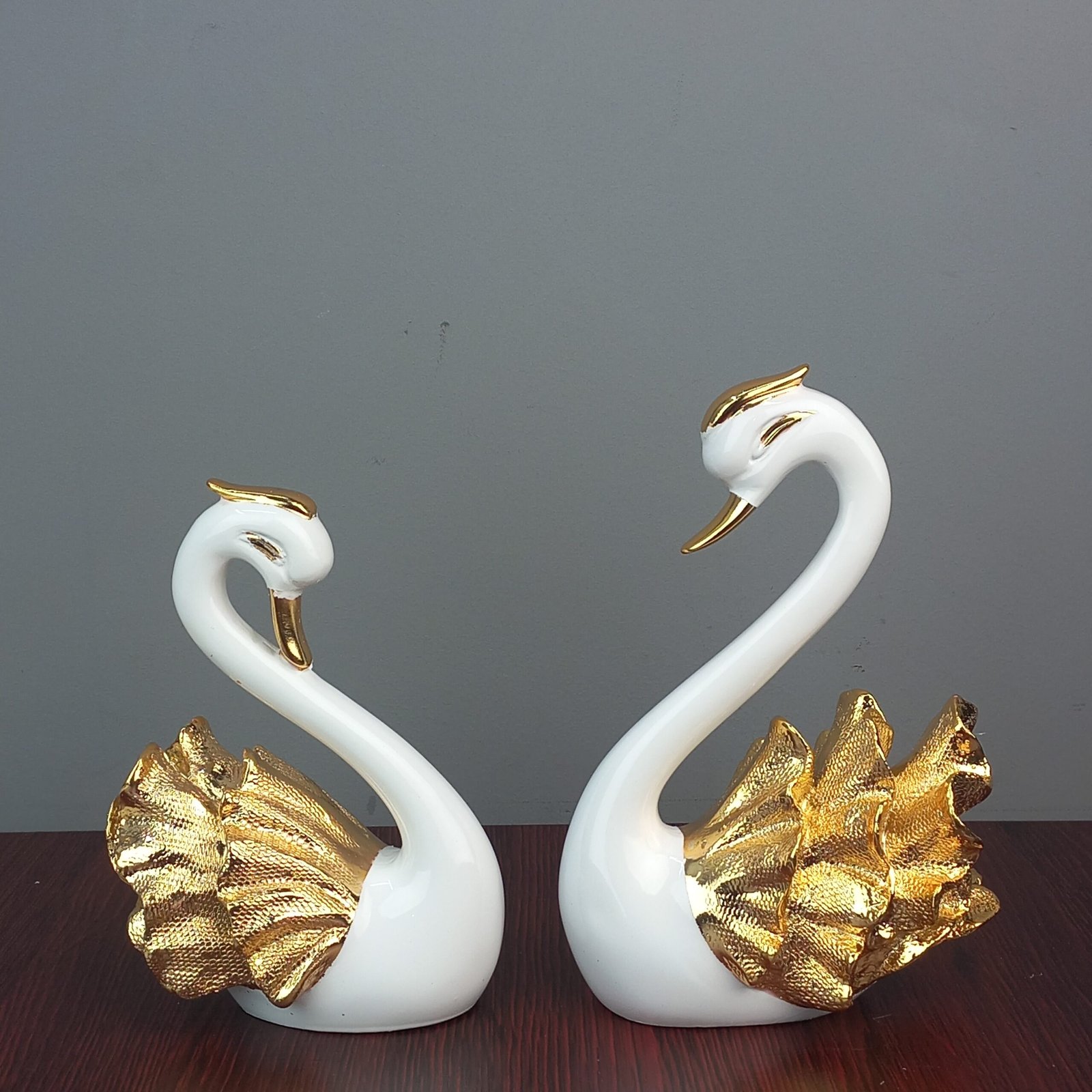 luxury elegant golden wing swan couple showpiece luxury elegant golden wing swan couple showpiece