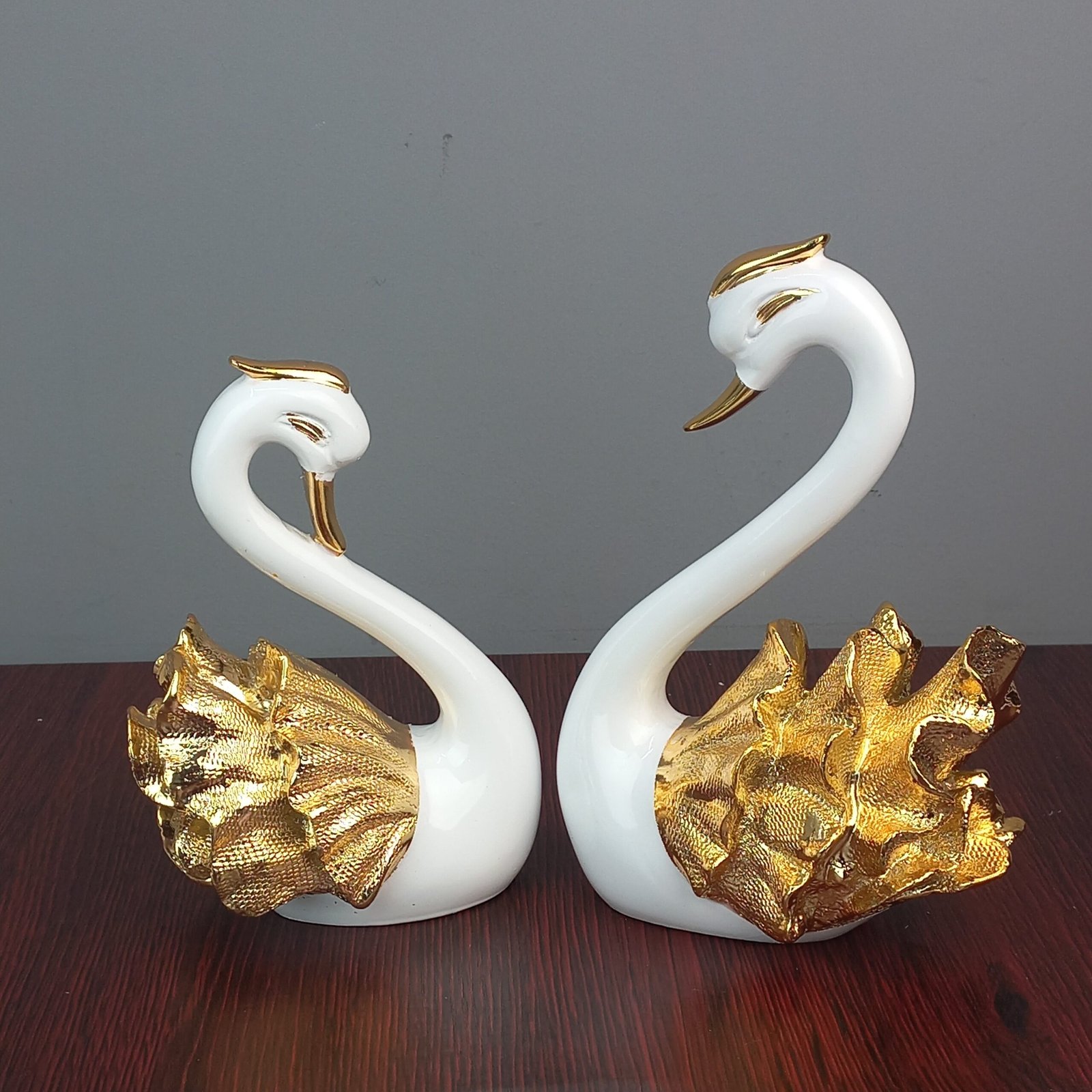 luxury elegant golden wing swan couple showpiece luxury elegant golden wing swan couple showpiece