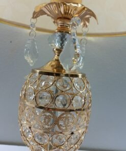 elegant crystal egg base table lamp