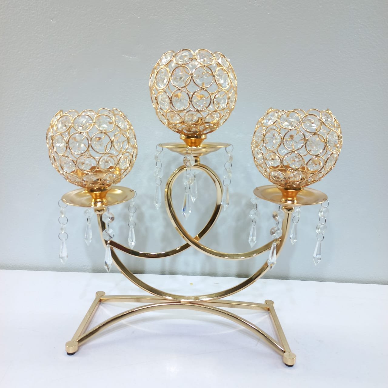 3 arms crystal candle holder gold candlestick table centerpieces for dining room wedding table 3 arms crystal candle holder gold candlestick table centerpieces for dining room wedding table