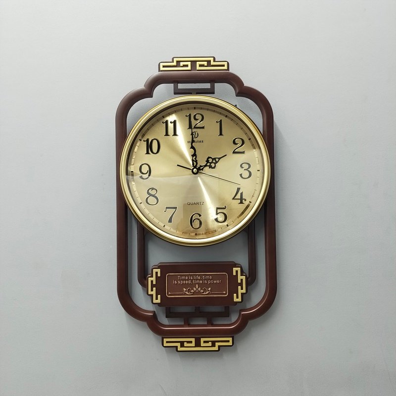 vintage wooden brown and gold wall clock traditional lattice frame timepiece with motivational quote plate for living room vintage wooden brown and gold wall clock traditional lattice frame timepiece with motivational quote plate for living room