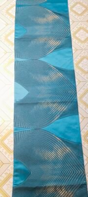 Luxury Modern Wave Jacquard Table Runner