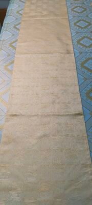 Luxury Minimalist Geometric Jacquard Table Runner with Tassel Minimalist Geometric Jacquard Table Runner with Tassel