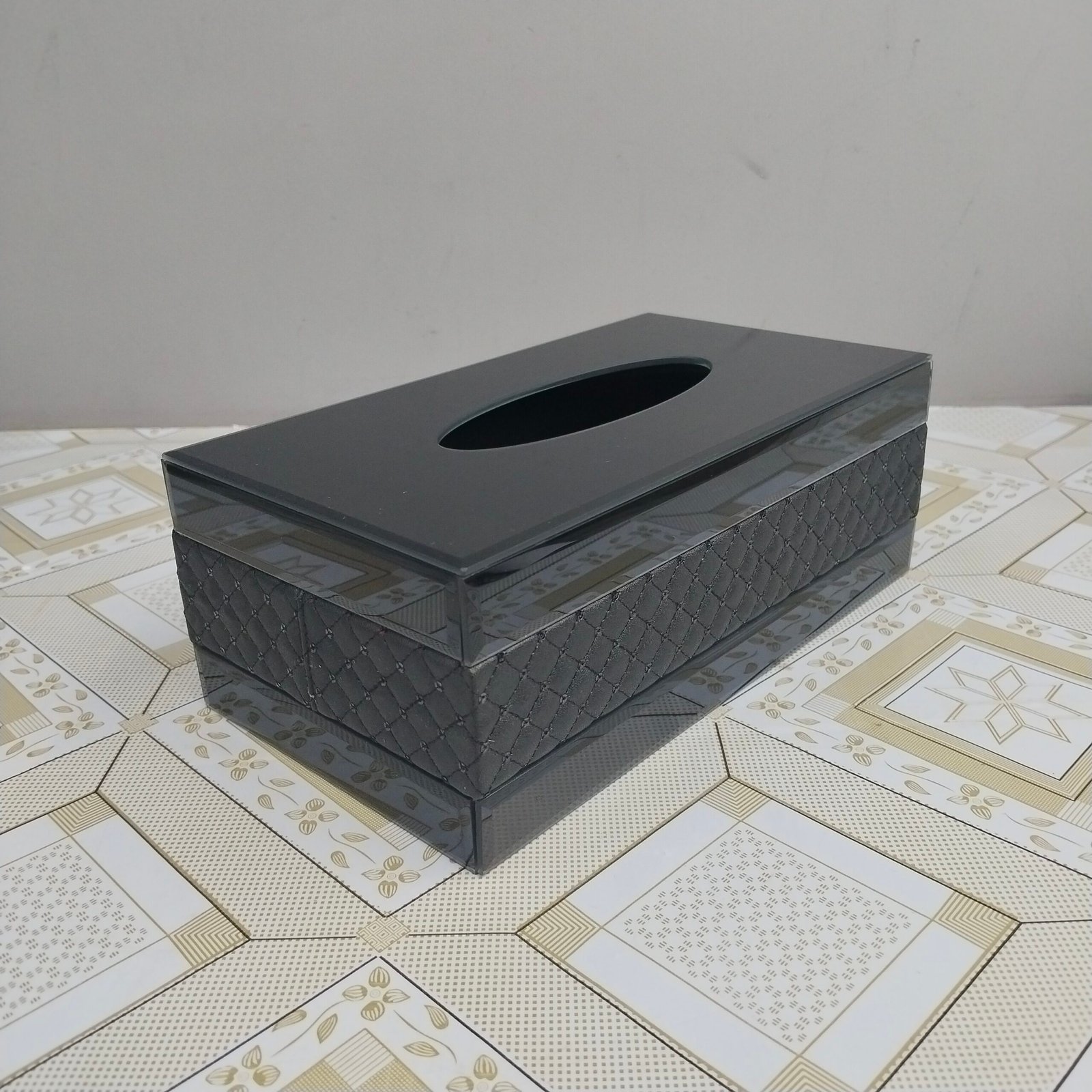 Luxury Quilted Black Mirror Tissue Box Cover Luxury Quilted Black Mirror Tissue Box Cover