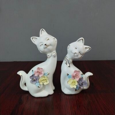 Vintage Fine Bone China Cat Showpiece Set