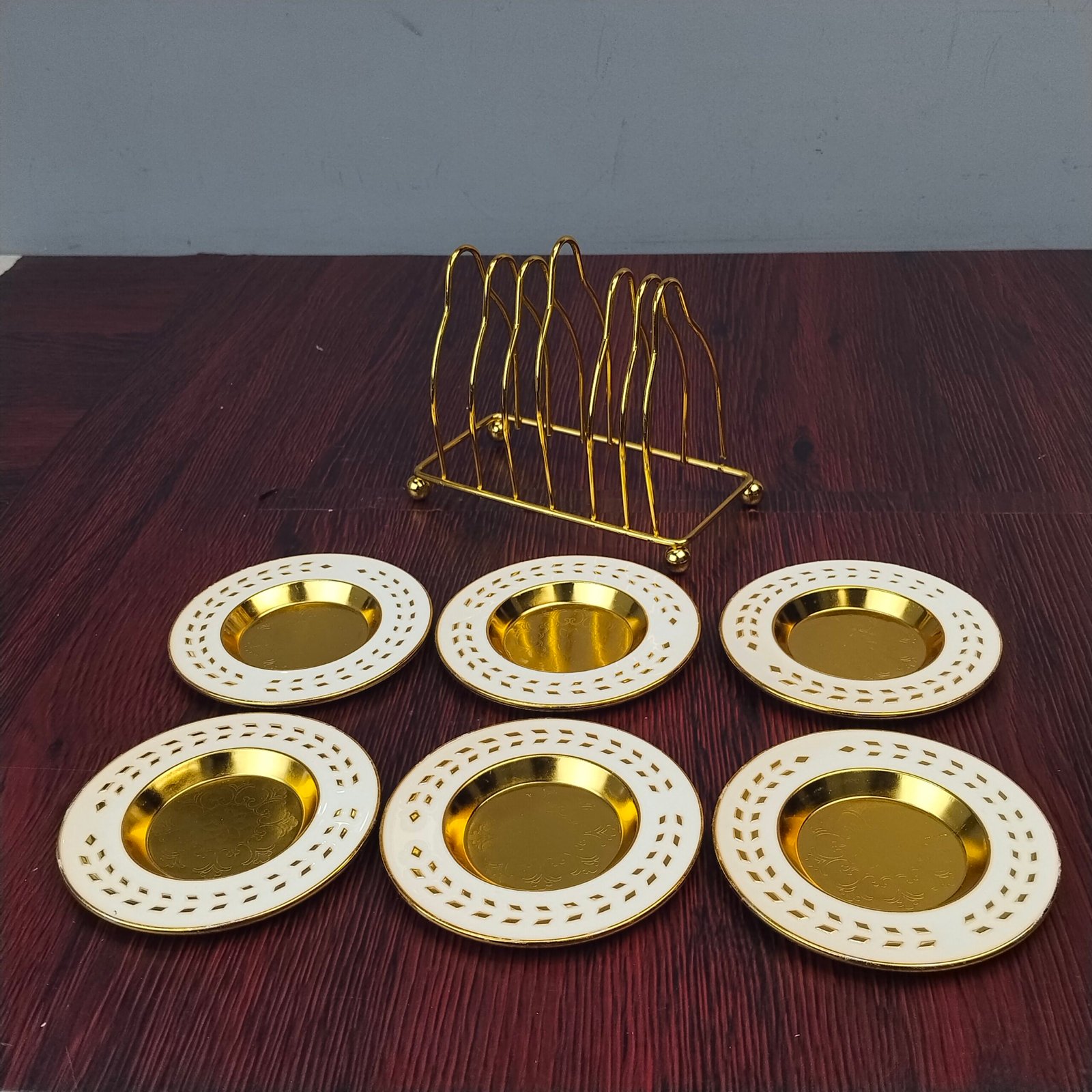 White and Gold Accent Mini Serving Plate Set with Display White and Gold Accent Mini Serving Plate Set with Display