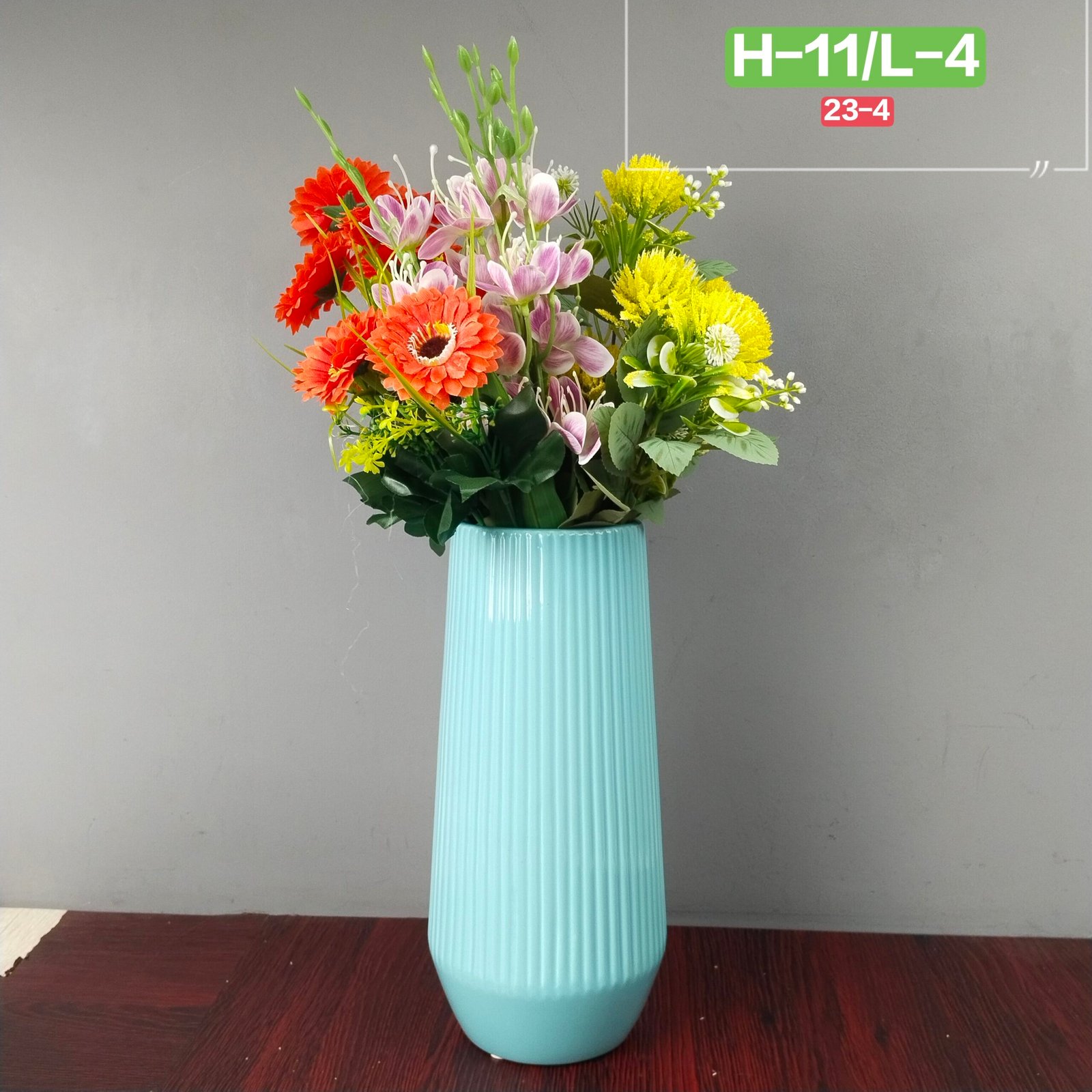 Elegant Ceramic Flower Vase Elegant Ceramic Flower Vase