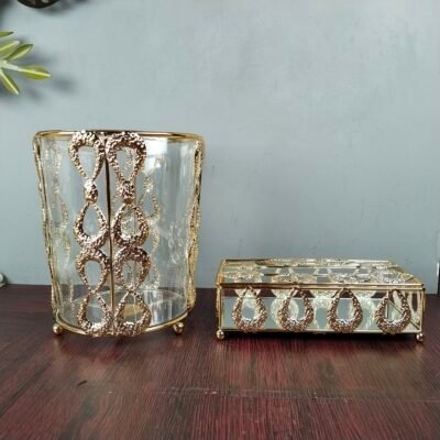 Luxurious Gold tabletop Set