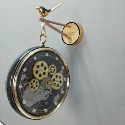 Modern Luxury Bird Perch Wall Clock Steampunk Moving Gear and World Map Hanging Clock