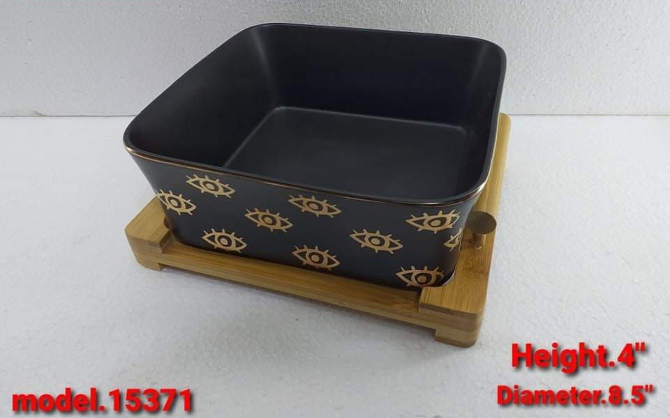 Luxury Matte Black Ceramic Square Serving Bowl with Natural Wooden Base Luxury Matte Black Ceramic Square Serving Bowl with Natural Wooden Base