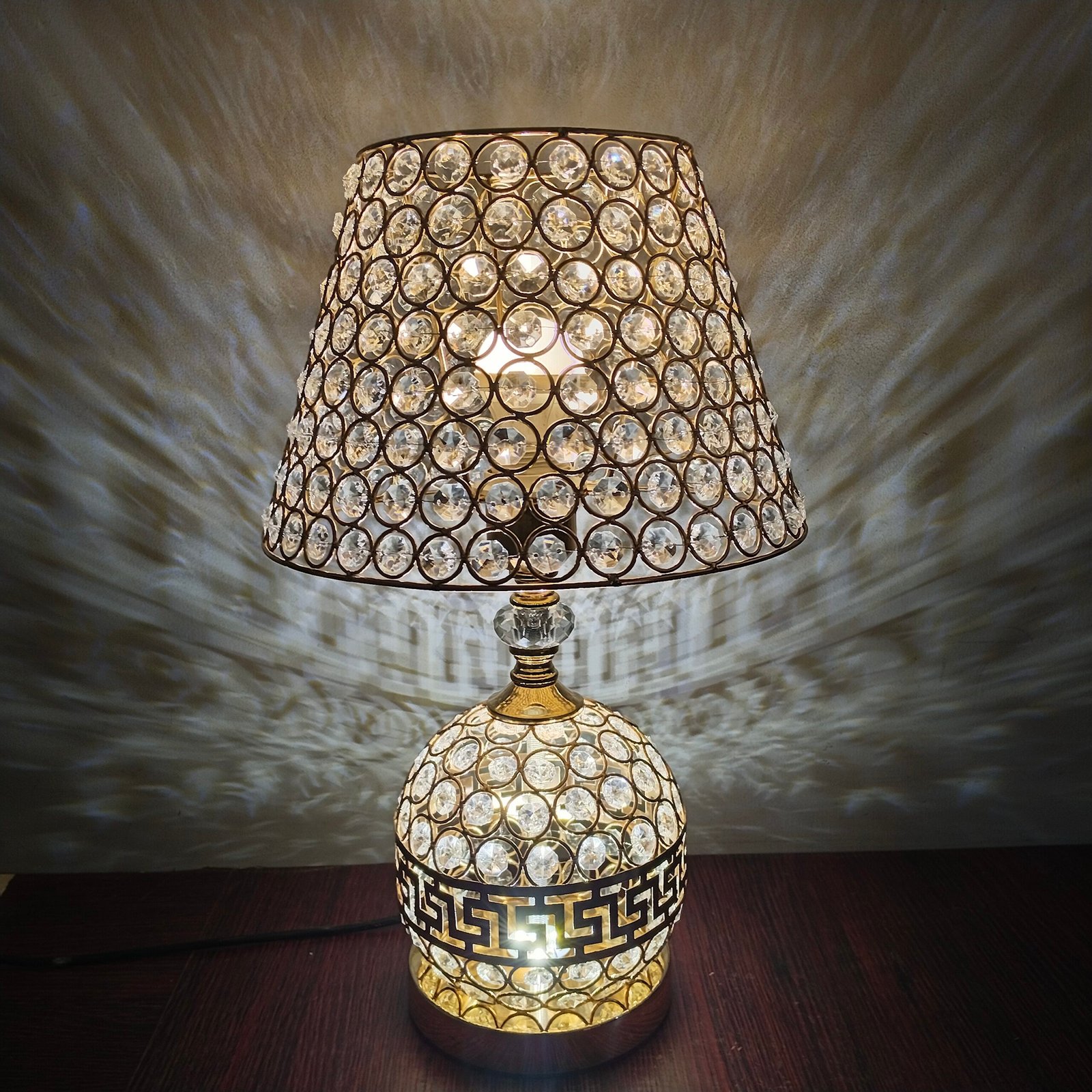 Luxury Golden Crystal Table Lamp Luxury Golden Crystal Table Lamp